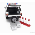 ALMOST-REAL LAND ROVER RANGE ROVER POLICE 1980