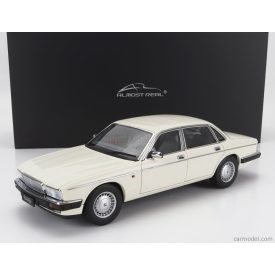 ALMOST-REAL JAGUAR DAIMLER XJ6 (XJ40) 1986