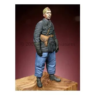 Alpine Miniatures WW2 Russian Tank Crew