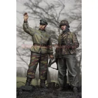 Alpine Miniatures LAH Officers Ardennes Set #2 (2 figs)