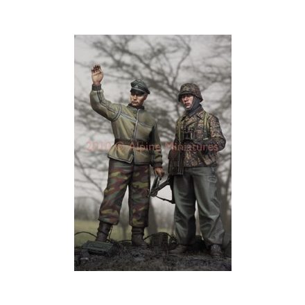 Alpine Miniatures LAH Officers Ardennes Set #2 (2 figs)