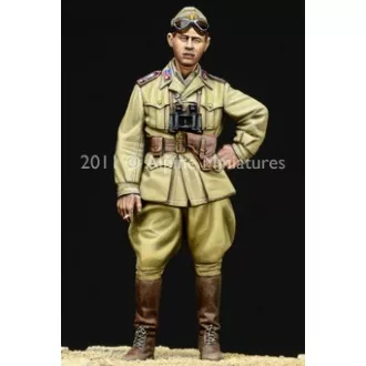 Alpine Miniatures WW2 Italian AFV Officer