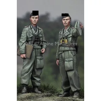 Alpine Miniatures Otto Carius & NCO Set (2 figs)