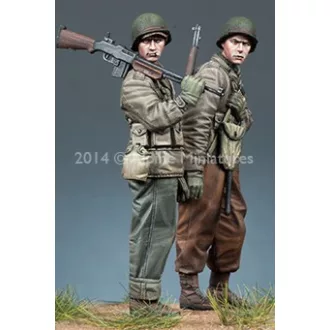 Alpine Miniatures WW2 US infantry Set (2 figs)