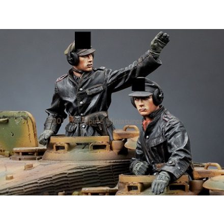 Alpine Miniatures SS Panzer Commander Set (2 figs)