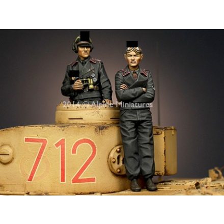 Alpine Miniatures Panzer Commander Set (2 figs)