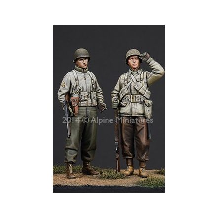Alpine Miniatures WW2 US Infantry Set (2 figs)