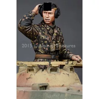 Alpine Miniatures WSS Panzer Commander Set (2 figs)