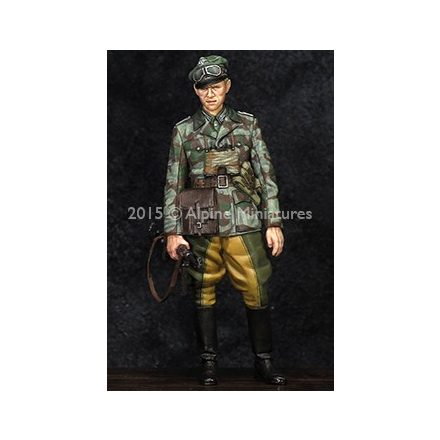 Alpine Miniatures German Grenadier Officer
