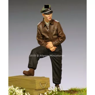 Alpine Miniatures WSS Panzer Officer 44-45
