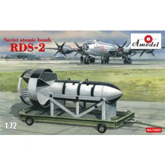 Amodel Soviet atomic bomb RDS-2 repülő makett