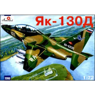  Amodel Yakovlev Yak-130D Russian modern trai.a. repülő makett