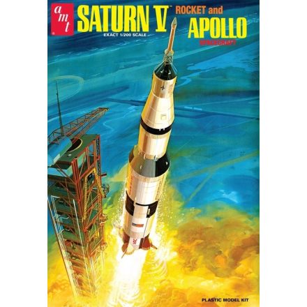 AMT Saturn V Rocket and Apollo spacecraft makett