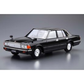 Aoshima Nissan 430 Cedric Sedan 200E Gl makett