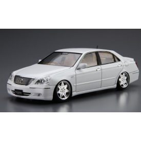 Aoshima Toyota Vlene UZS186 Crown Majesta 2004 makett