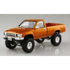 Aoshima Toyota RN80 Hilux Long Bed Lifting Up 1995 makett