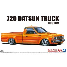 Aoshima NISSAN DATSUN TRUCK CUSTOM 1982 makett