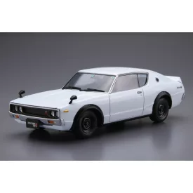 Aoshima 1973 Nissan KPGC100 Skyline HT2000GT-R makett