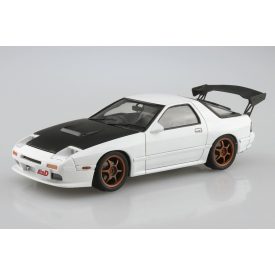   Aoshima TAKAHASHI RYOSUKE FC3S MAZDA RX 7 HAKONE BATTLE VERSION makett