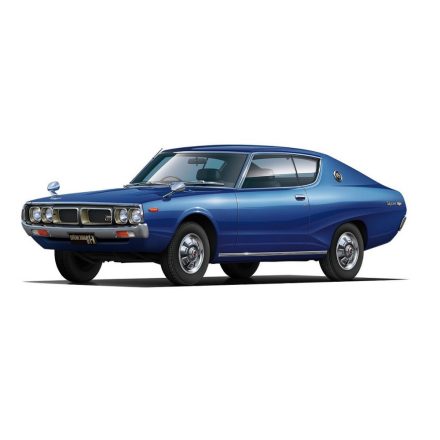 Aoshima NISSAN KGC110 SKYLINE HT2000 GT X 1974 makett