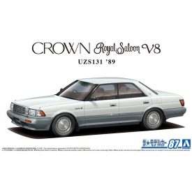 Aoshima TOYOTA UZS131 CROWN ROYAL SALOON G 1989 makett