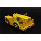 Brengun UK Flight Deck Tractor Tugmaster repülő makett kiegészítő
