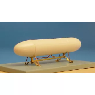 Brengun British 50gal fuel tank w-rack repülő feljavító