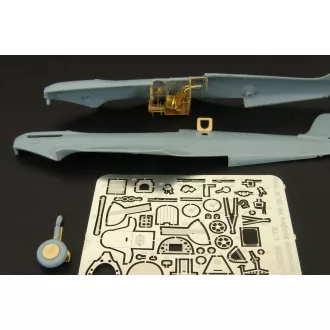   Brengun Spitfire PR Mk IV (SWORD72043-44) repülő makett kiegészítő