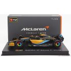 Burago McLAREN F1 MCL36 MERCEDES TEAM MCLAREN N 4 AUSTRALIAN GP 2022 LANDO NORRIS - WITH HELMET AND PLASTIC SHOWCASE