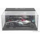 Burago MERCEDES F1 W13E TEAM MERCEDES-AMG PETRONAS F1 N 44 SEASON 2022 LEWIS HAMILTON - WITH HELMET AND PLASTIC SHOWCASE