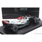 Burago MERCEDES F1 W13E TEAM MERCEDES-AMG PETRONAS F1 N 63 SEASON 2022 GEORGE RUSSEL - WITH HELMET AND PLASTIC SHOWCASE