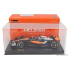 Burago McLAREN F1 MCL60 TEAM McLAREN N 81 SEASON 2023 OSCAR PIASTRI - CON PILOTA E VETRINA - WITH PILOT AND SHOWCASE