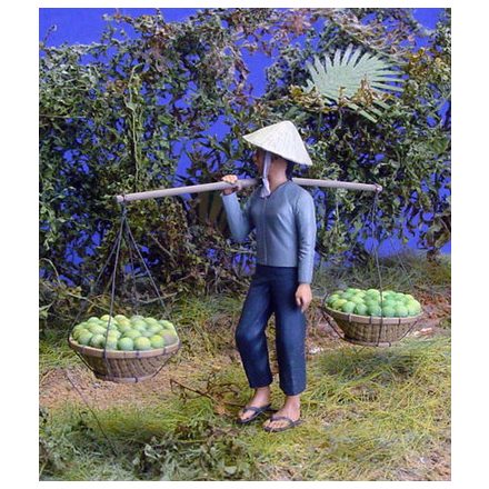 Callsign Models Vietnamese Woman carrying Baskets makett