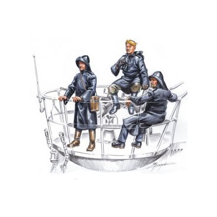 CMK 3 x crew figures on sentry duty for U-Boat Type VIIc