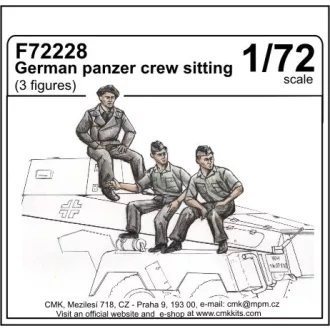 CMK Panzer crew sitting (3 figures) Germany, WWII