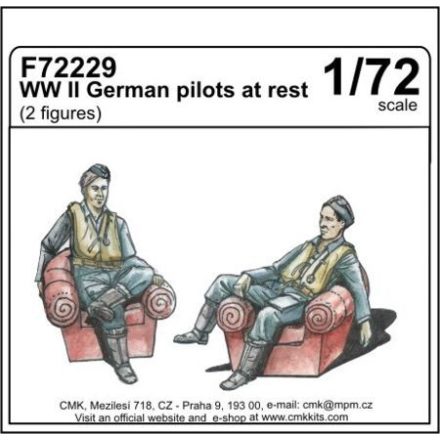 CMK WWII German pilots at rest (2 fig)