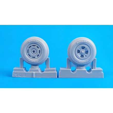 CMK Hawker Tempest Mk.II/Mk.V/Mk.VI Square Tread Pattern Main wheels