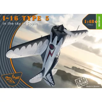   Clear Prop Models I-16 type 5 (in the sky of Spain late version) 1:48 repülő makett