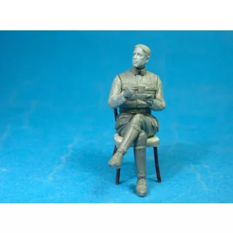   Copper State Models French Airman Coffee With Croissant WWI makett