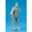 Copper State Models British Armoured Car Division Serviceman With A Shovel makett