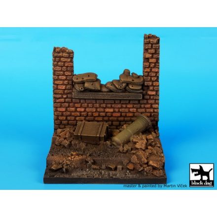 Black Dog Wall with sand bags base