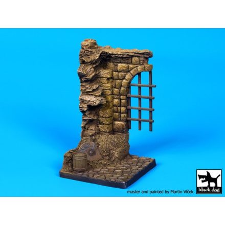 Black Dog Medieval gate base