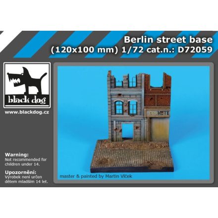 Black Dog Berlin street base