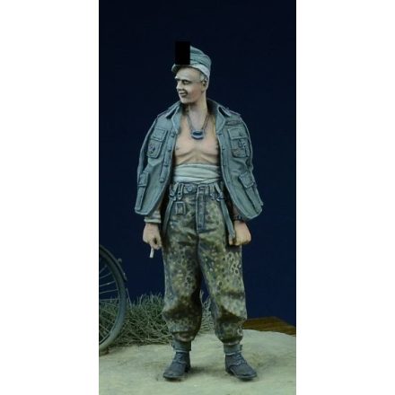 D-DAY miniature studio Wounded SS NCO 1942-45