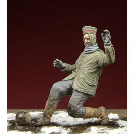 D-DAY miniature studio WWI German Infantryman playing football