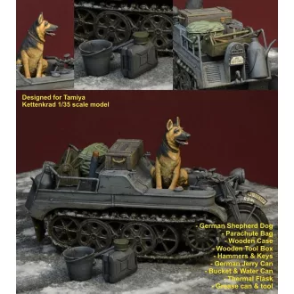   D-DAY miniature studio Luftwaffe Kettenkrad Accessories with Dog