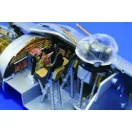 Eduard B-17G Flying Fortress cockpit interior für Revell/Monogram Bausatz fotómaratás