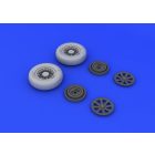 Eduard F4U-1 wheels diamond pattern (TAMIYA)