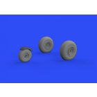 Eduard B-24 wheels (8spoke front wheel) (Hobby Boss)