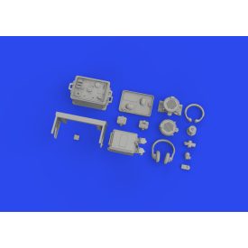 Eduard Sd. Kfz. 251/1 Ausf. C radio equipment PRINT